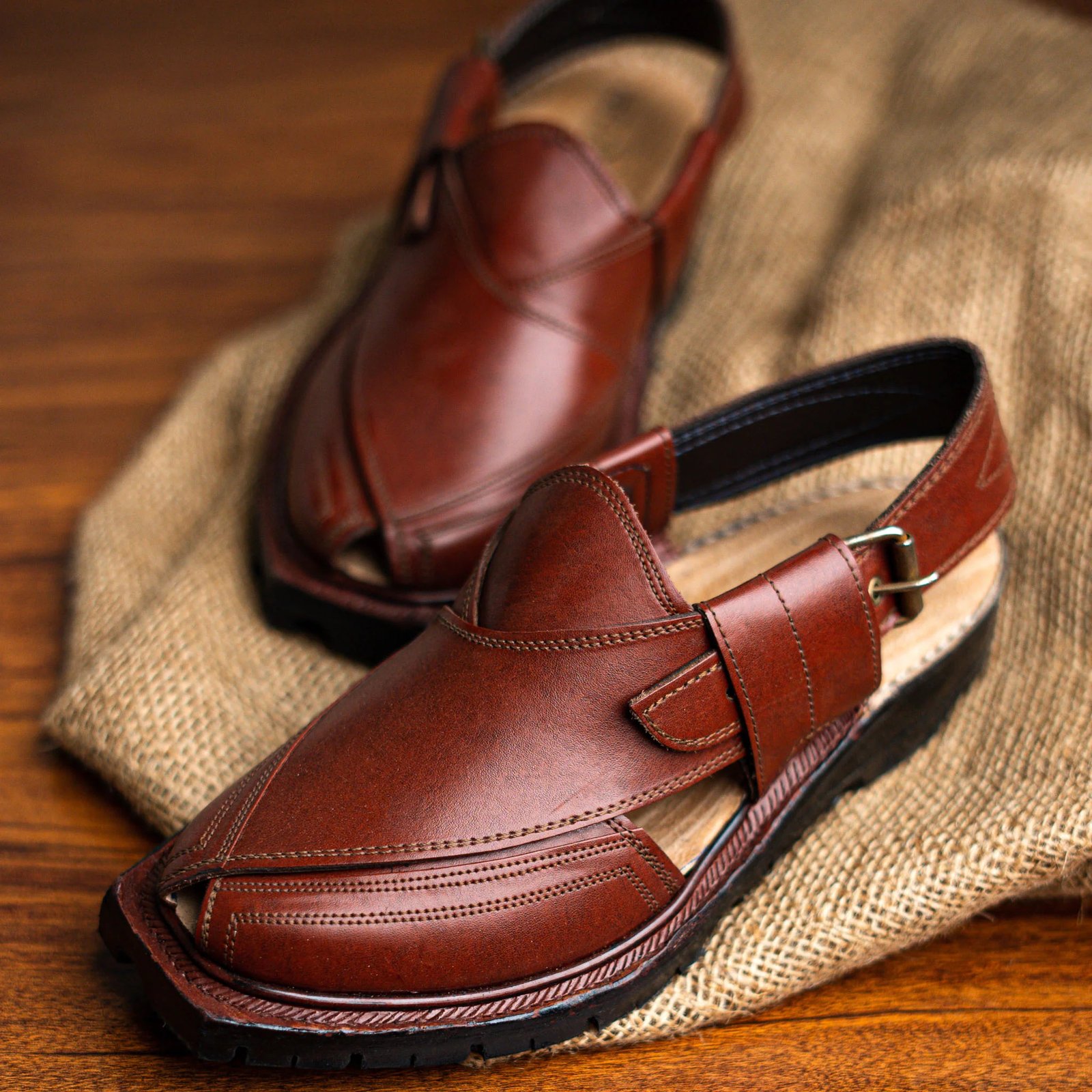 Handmade Norozi Peshawari Chappal - Image 5
